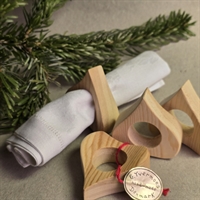 servietringe-trae-hjerte-G-Tvermoes-traeservietringe-second-hans-dansk-design